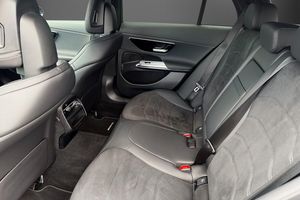 Mercedes E300 bild 9