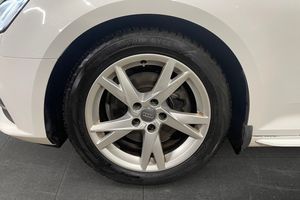 Audi A4 bild 16