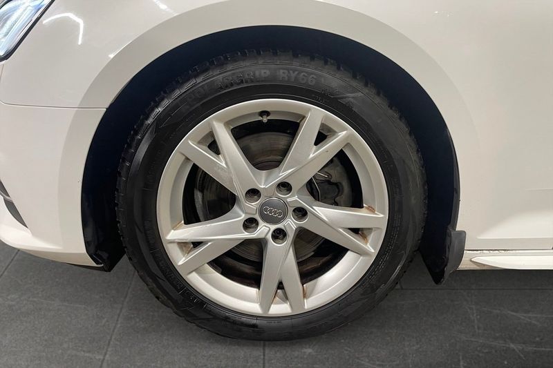 Audi A4 bild 16