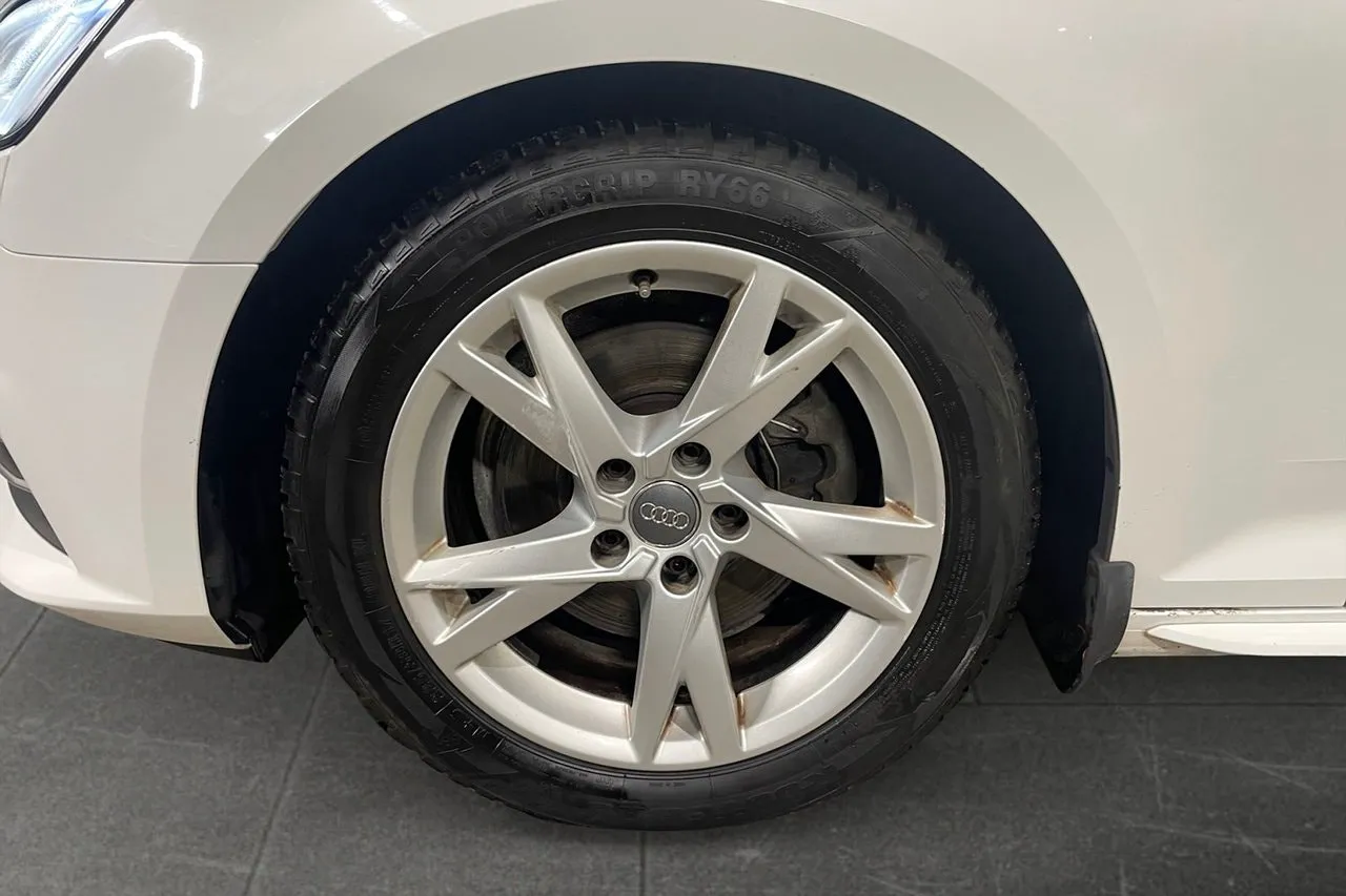 Audi A4 bild 16