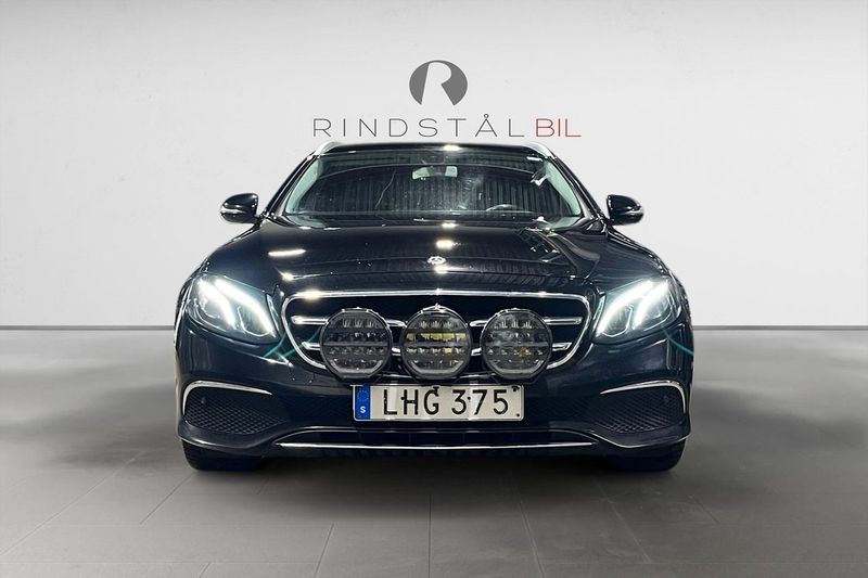Mercedes E220 bild 9