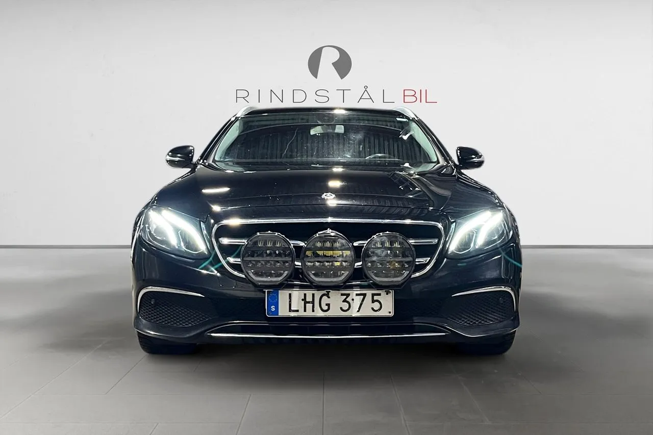 Mercedes E220 bild 9