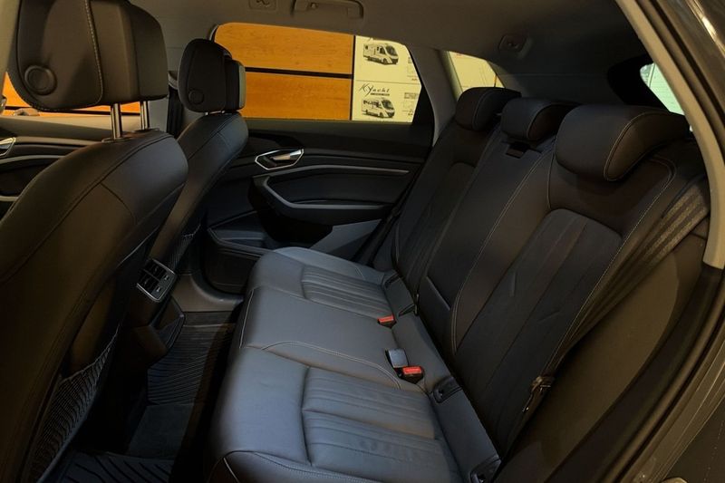 Audi Q8 e-tron bild 21