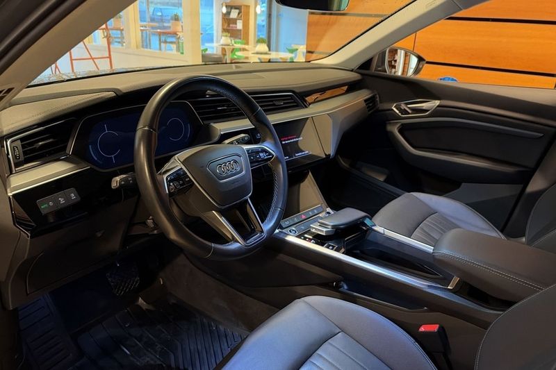 Audi Q8 e-tron bild 6