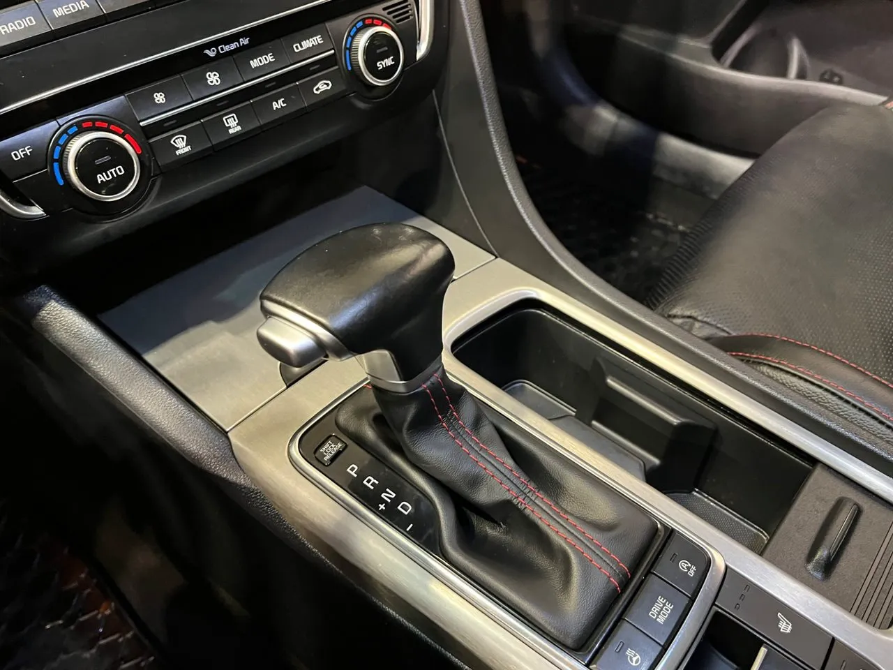 Kia Optima bild 18