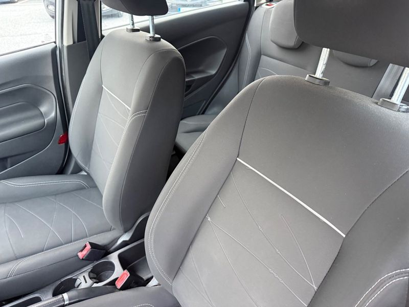 Ford Fiesta bild 9