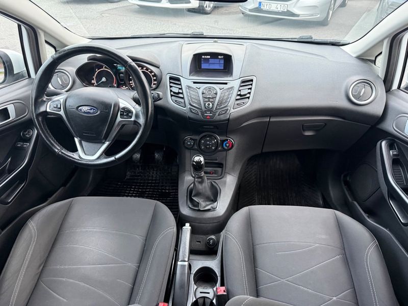 Ford Fiesta bild 7