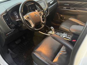 Mitsubishi Outlander bild 8