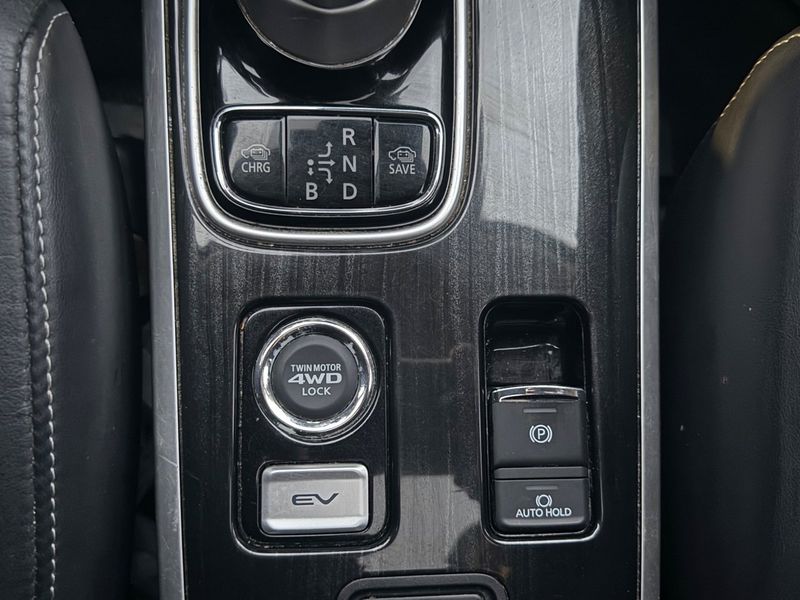 Mitsubishi Outlander bild 17