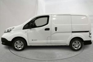 Nissan NV200 bild 2