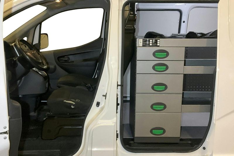 Nissan NV200 bild 8