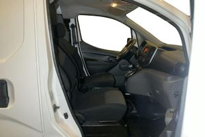 Nissan NV200 bild 7