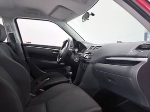 Suzuki Swift bild 7
