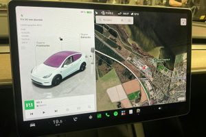 Tesla Model Y bild 13