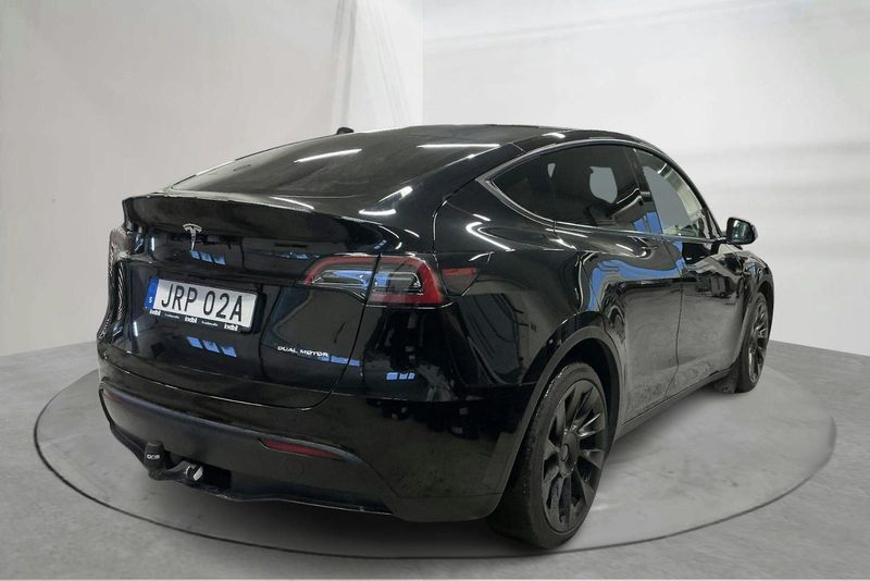 Tesla Model Y bild 3
