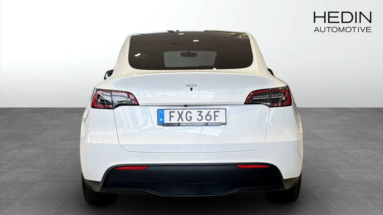 Tesla Model Y bild 7