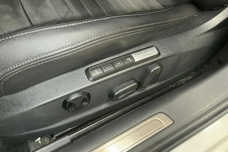 Volkswagen Passat bild 11