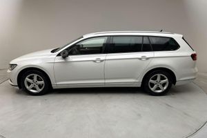 Volkswagen Passat bild 2