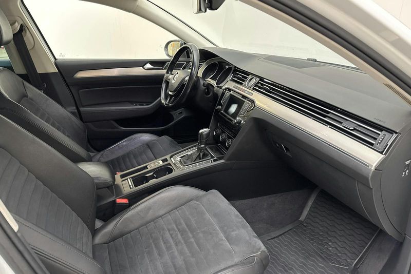Volkswagen Passat bild 7
