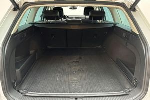 Volkswagen Passat bild 9