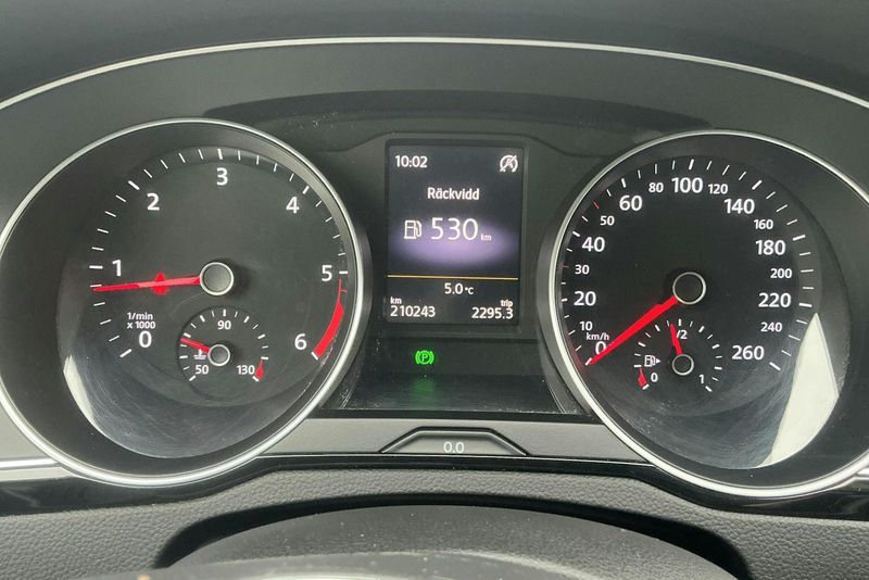 Volkswagen Passat bild 10