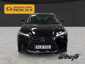 Lexus NX bild 2