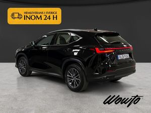 Lexus NX bild 6