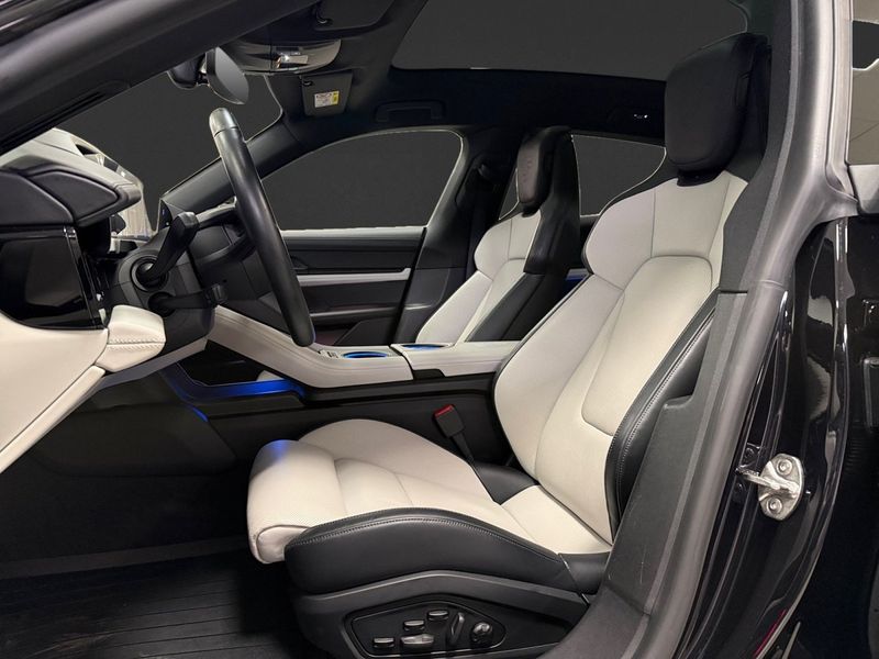 Porsche Taycan bild 8