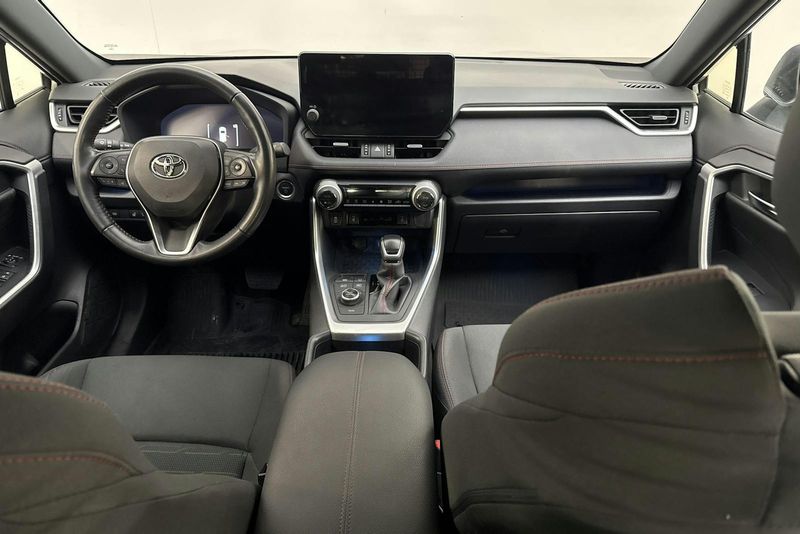 Toyota RAV4 bild 6
