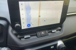 Toyota RAV4 bild 11