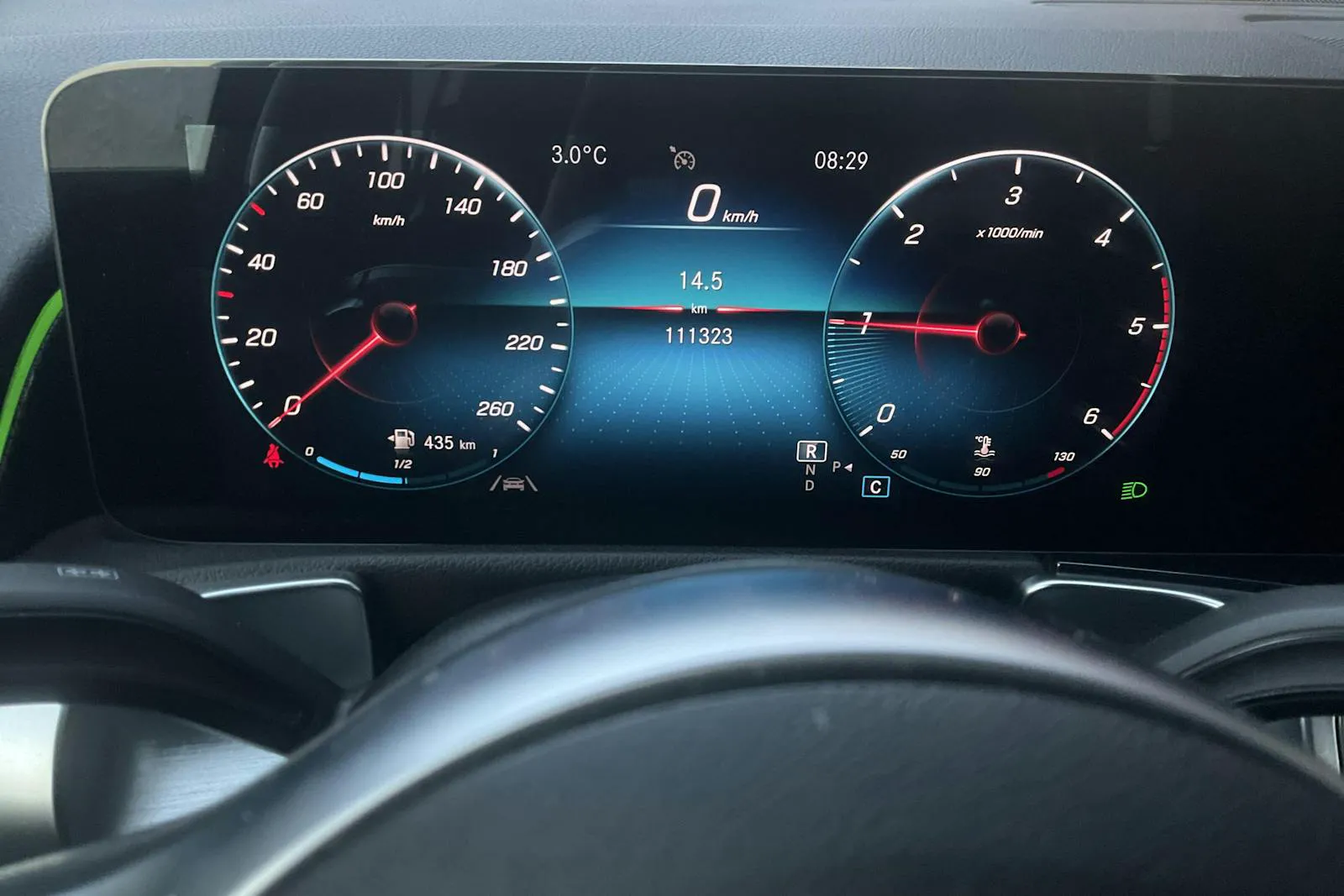 Mercedes GLB200 bild 12