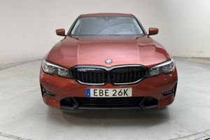BMW 330 bild 4