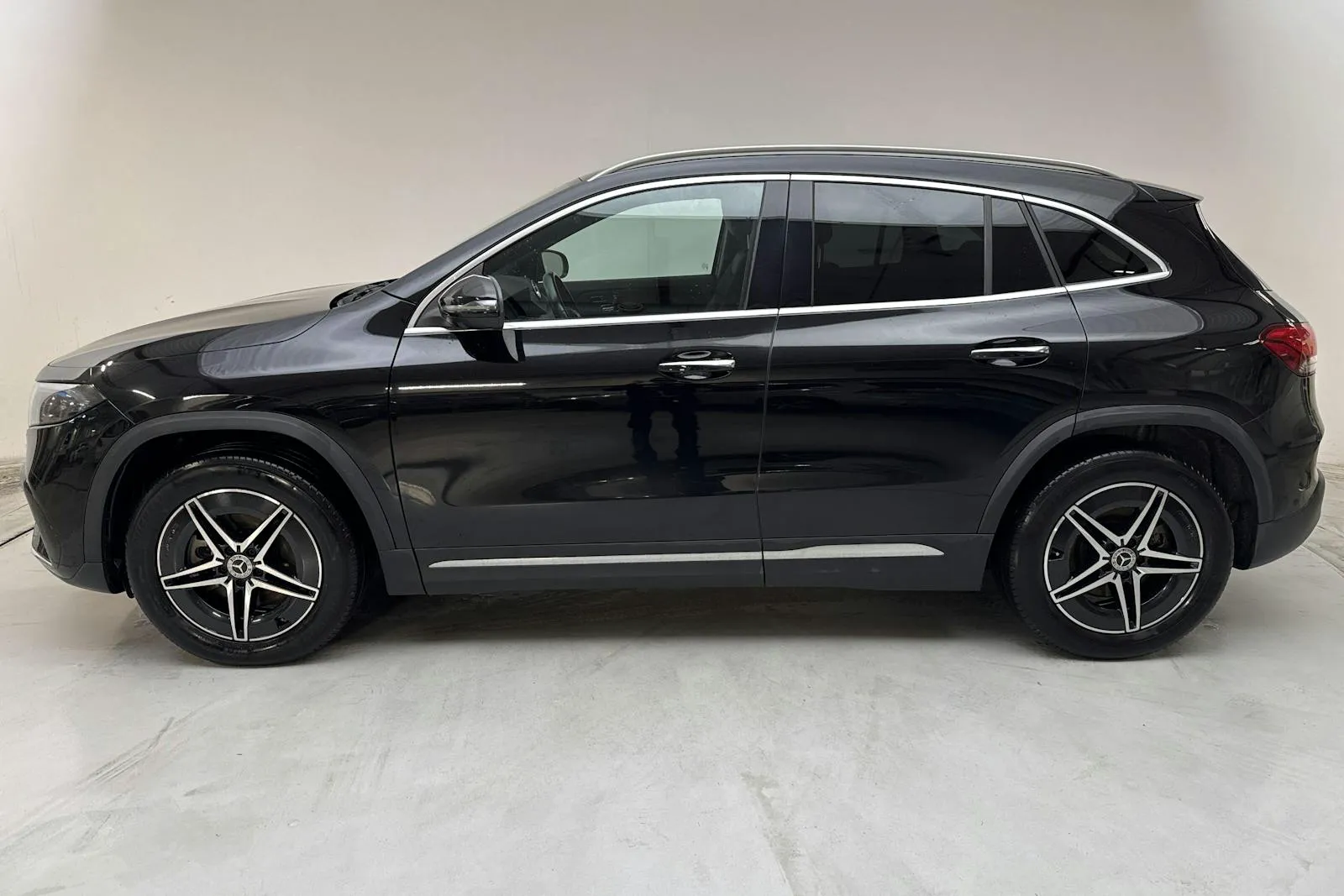 Mercedes EQA250 bild 2