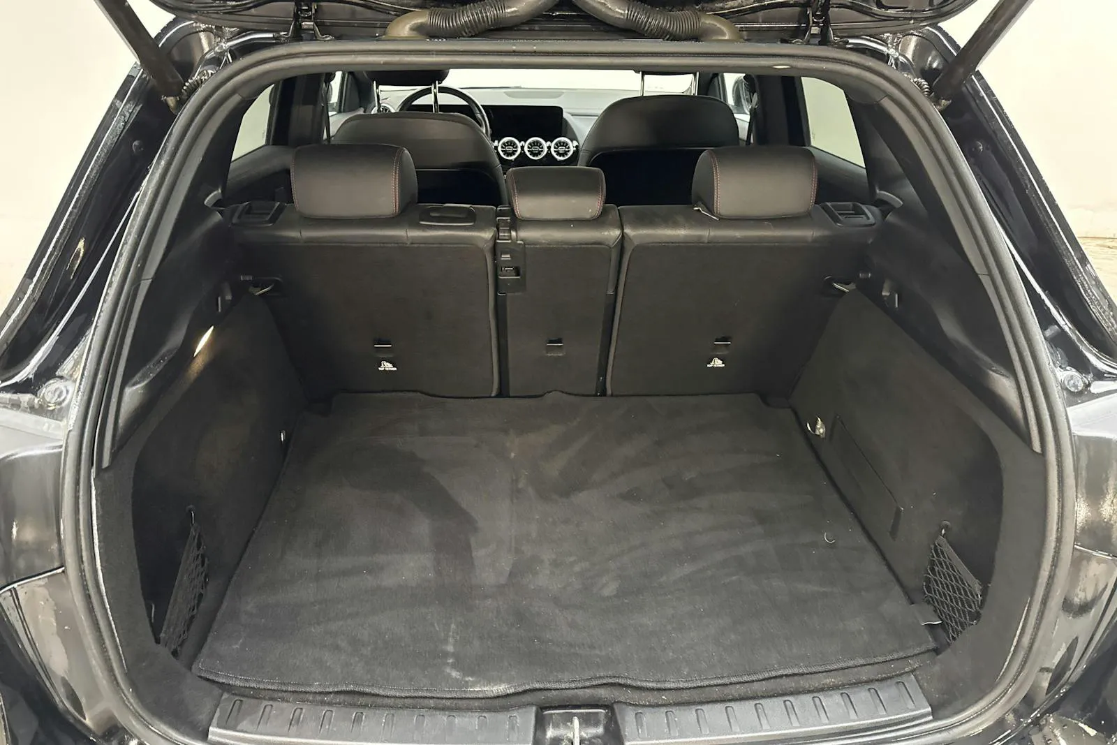 Mercedes EQA250 bild 9