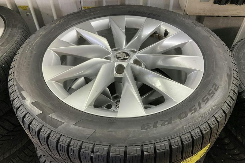 Skoda Enyaq bild 15
