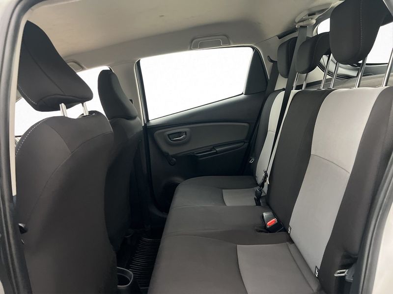 Toyota Yaris bild 24