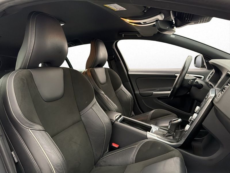Volvo V60 bild 25
