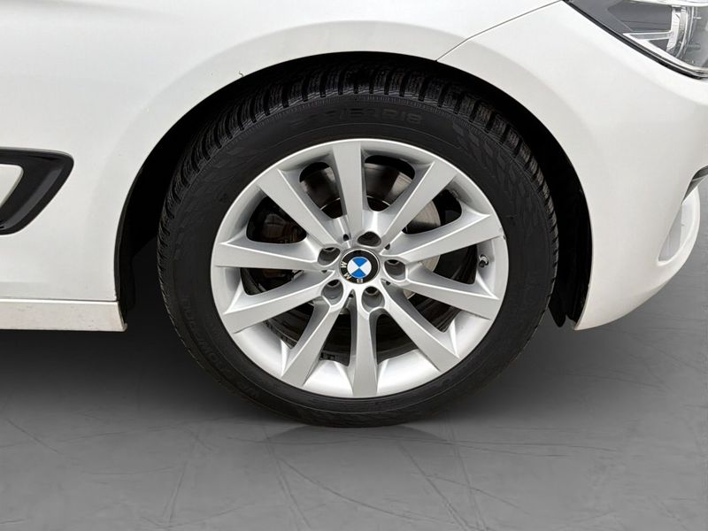 BMW 320 bild 28