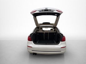 BMW 320 bild 24