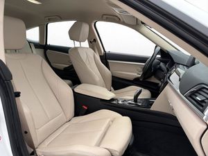BMW 320 bild 21