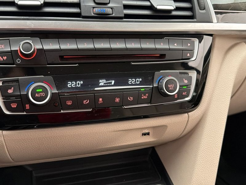 BMW 320 bild 18