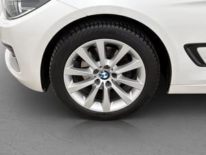 BMW 320 bild 25