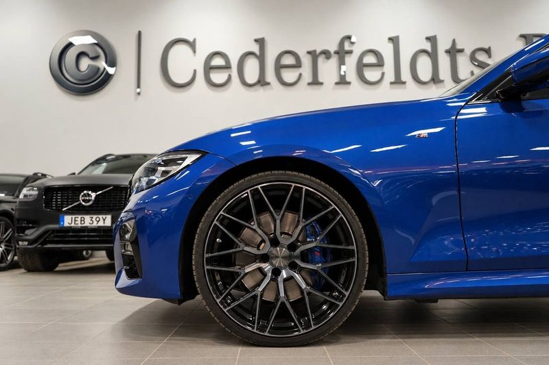BMW 330 bild 7
