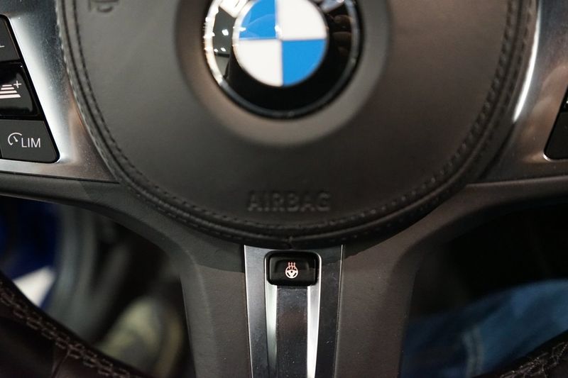BMW 330 bild 17