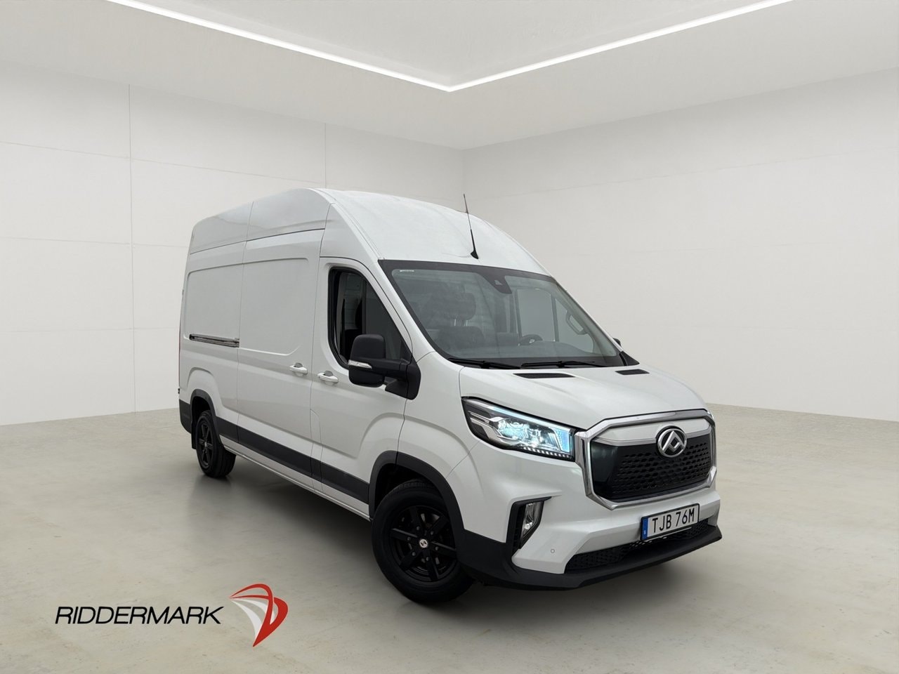 Maxus e-Deliver 9
