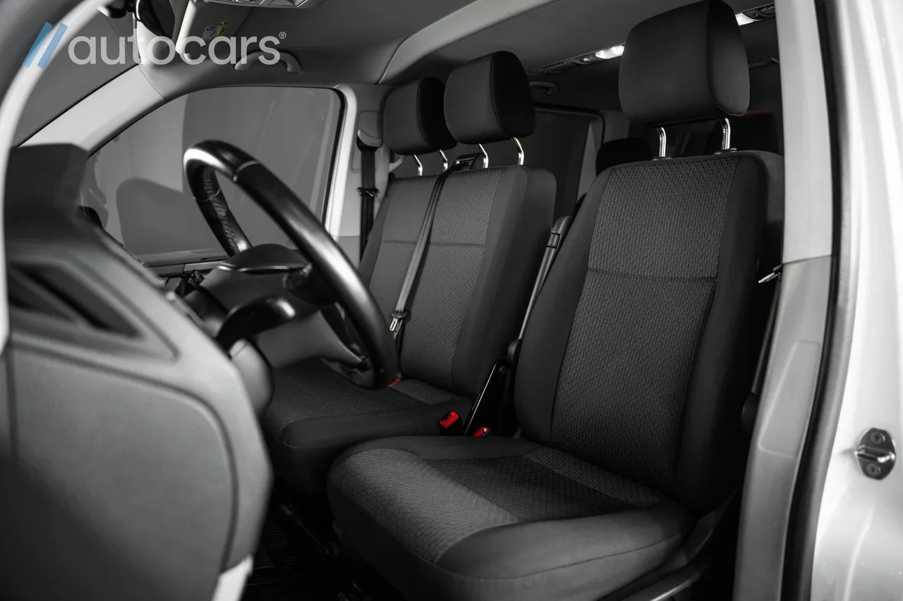 Volkswagen Caravelle bild 24