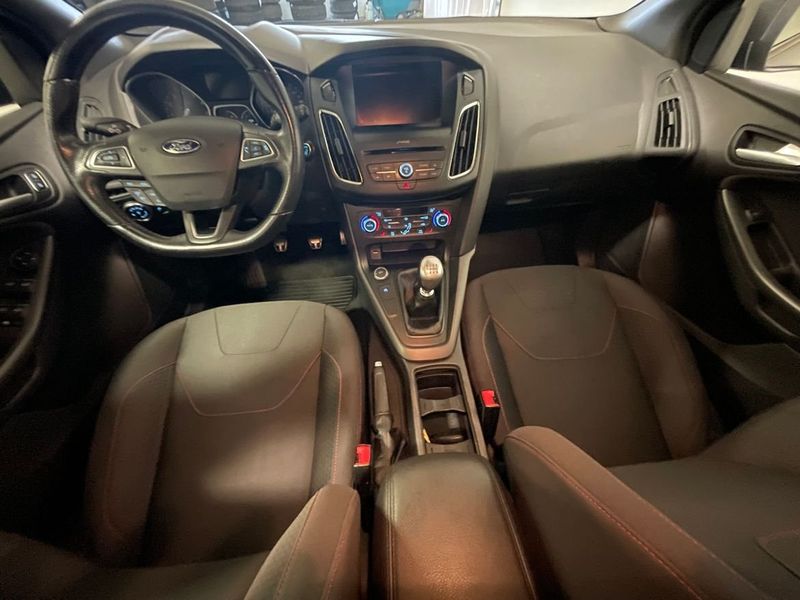 Ford Focus bild 5