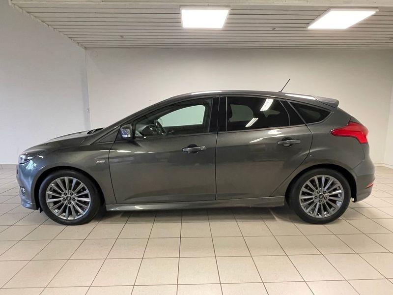 Ford Focus bild 2