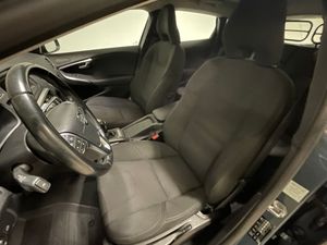 Volvo V40 bild 4