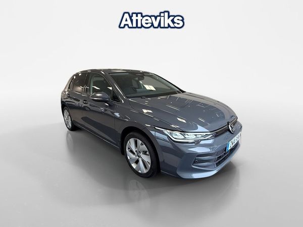Volkswagen Golf Life 1.5 eTSI 150hk *Keyless/Backkamera* - 2026